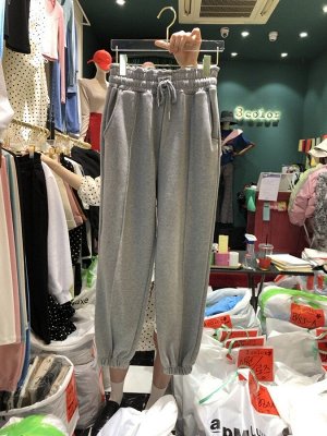 Женские спортивные штаны на резинке со шнурком, с манжетами, цвет серый