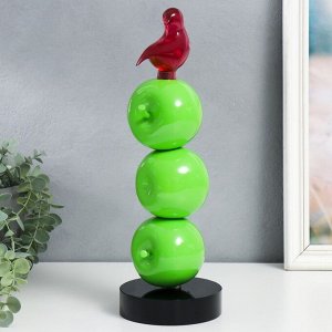 Сувенир полистоун "Птичка на трёх яблочках" зелёный 11,5х11,5х34 см