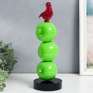 Фигурка полистоун «Птичка на трёх яблочках», зелёный, 11.5x11.5x34 см
