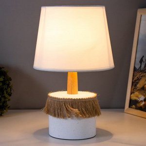 Настольная лампа «Эстен» Е14 40 Вт белый 19.5x19.5x32 см RISALUX