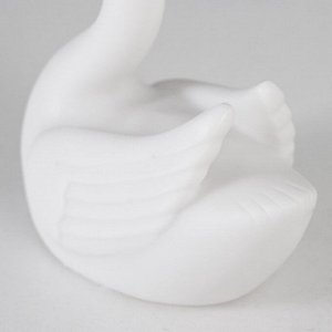 Ночник пластик "Лебедь" 7,7х4,5х7,8 см