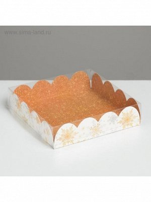 Коробка для кондитерских изделий с PVC крышкой Снежинки 13х13х3 см