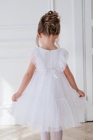Платье для девочки нарядное белое