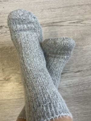 Женские носки из меха куницы, высокие