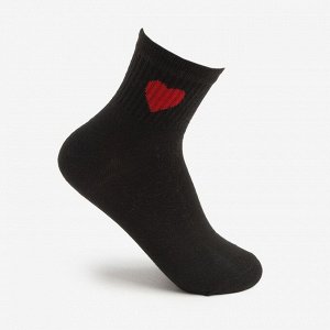 Носки женские «Сердце», цвет чёрный, размер 23-25