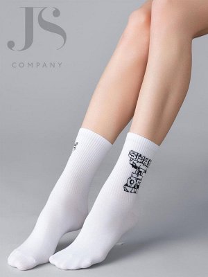 НОСКИ Хлопковые носки унисекс средней высоты выше щиколотки с комфортной широкой резинкой "в рубчик", на которой размещена контрастная дизайнерская надпись "Shake It Off" (у белых) или "Don't Be Fake"