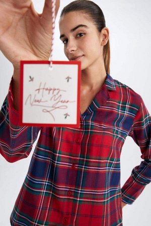 Fall In Love Regular Fit Рождественская тематическая клетчатая пижама с фланелевым узором и воротником рубашки