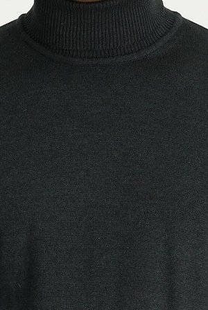 Трикотажный свитер классического кроя с высоким воротником темно-антрацитового цвета