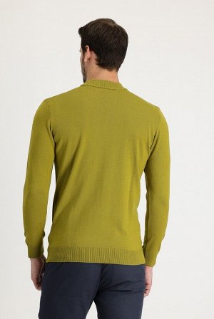 Kiğılı Yag Зелено-оливковый вязаный свитер стандартного кроя с воротником «бато»
