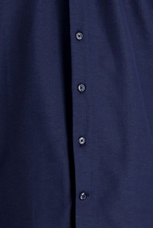 Темно-синяя классическая рубашка узкого кроя с длинным рукавом и рисунком