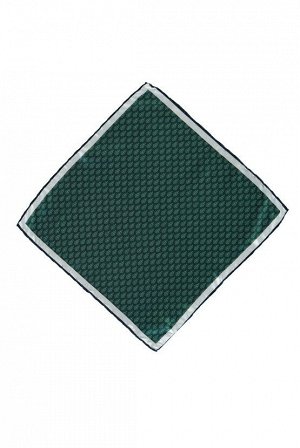 Темно-зеленый платок с узором