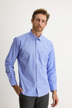 Синяя классическая рубашка в полоску с длинным рукавом