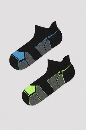 Черный E. Разноцветные носки из двух частей