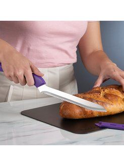 Нож для хлеба Universal - Tupperware®.