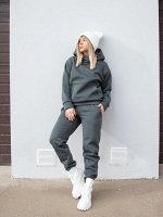 Спортивный костюм светлый-хаки