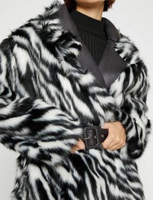 KOTON Ece S_kan X Cotton - Плюшевое пальто с поясом и принтом под зебру