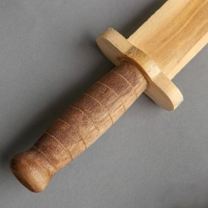 Игрушка деревянная «Кинжал» 3,3?6?31 см