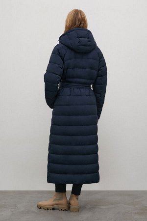 Продам классный пуховик Finn Flare