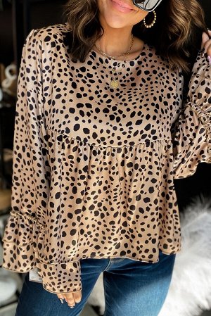 Леопардовая атласная блузка с баской и расклешенным рукавом