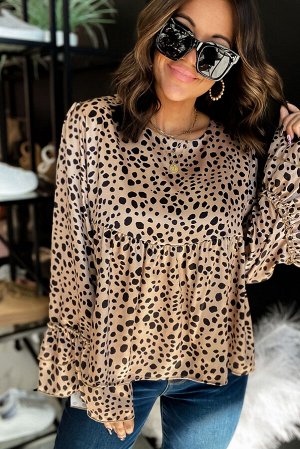 Леопардовая атласная блузка с баской и расклешенным рукавом