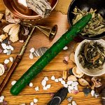 Свеча восковая зеленая с травами &quot;Денежное дерево&quot;