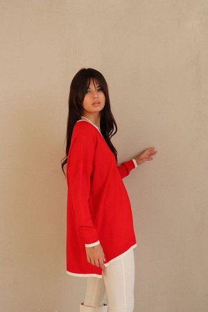 Пуловер удлинённый красный с белыми полосками