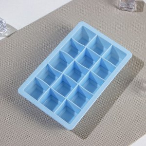 Форма для льда и кондитерских украшений Доляна «Кубик», 11,7x18,7x3 см, 15 ячеек, 3,4x3,4 см, цвет голубой