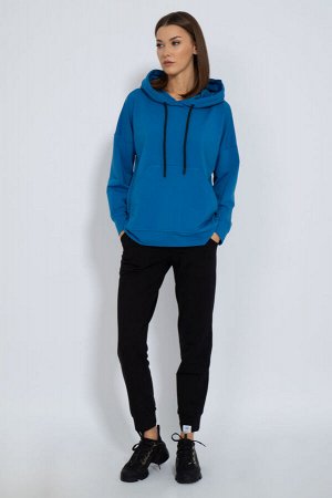Костюм Костюм Kivviwear 41134114/06 светло-синий 
Состав: ПЭ-15%; Хлопок-85%;
Сезон: Осень-Зима
Рост: 170

Костюм. Худи оверсайз с капюшоном на подкладке из основной ткани. Брюки средней посадки зауж