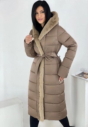 Зимняя куртка с меховым подкладом