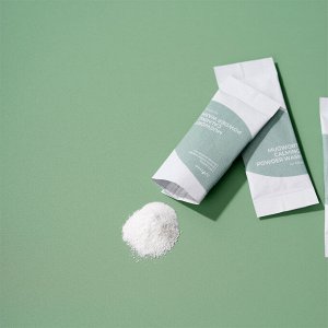 Энзимная пудра с полынью IsNtree Mugwort Calming Powder Wash