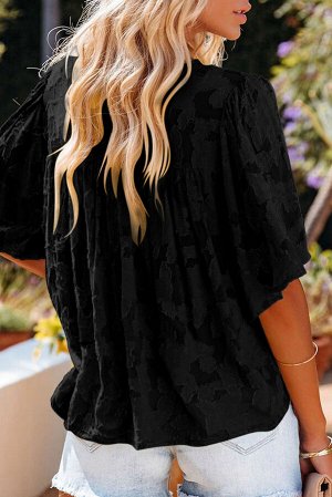 Черная текстурированная блуза с коротким рукавом
