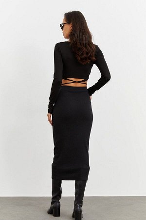 Юбка %95 Polyester % 5 Elastan(Astarsız)