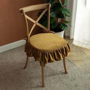 Подушка на стул бархатная квадратная с юбочкой, цвет коричневый