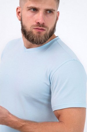 Мужская футболка из хлопка с лайкрой с V-вырезом, светло голубого цвета