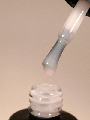 Камуфлирующее базовое покрытие молочное (Rubber base milky) #9, 10 ml