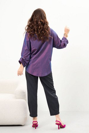Джемпер Рост: 164 Состав ткани: ПЭ-100%; Блузка женская из текстильной ткани с эффектом "хамелеон" модель прямого силуэта, рукав углубленнный , рубашечного типа. Перед идет с запахом, низ блузы ассиме