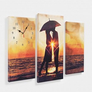 Часы настенные, модульные, серия: Люди, "Влюблённая пара на берегу", 60х80 см