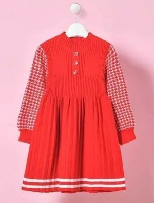 Платье на девочку красного цвета