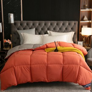 Теплое одеяло на пуху, цвет темно-оранжевый/серый