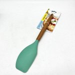 Лопатка силиконовая с деревянной ручкой