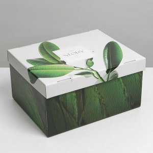 Коробка подарочная складная «Листья», 31,2 х 25,6 х 16,1 см