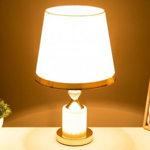 Настольная лампа "Фрефи" Е27 40Вт белый 25х25х42 см RISALUX