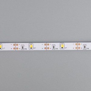 Светодиодная лента Luazon Lighting 1 м, IP20, SMD2835, 30 LED/м, 3хААА, 3000К