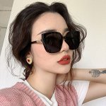 Женские солнцезащитные очки крупные, цвет черный