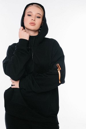 Толстовка Сезон: Весна - Осень, Зима

Толстовка-унисекс с капюшоном из черного футера трехнитки. Модель подходит мужчинам и женщинам. Карман -кенгуру, асимметричный низ.  Рукав отрезной, плечо спуще