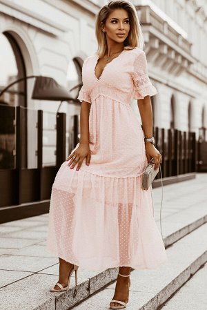 Розовое платье макси в швейцарский горошек с кружевными вставками
