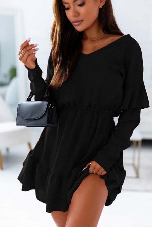 Черное мини-платье с оборками и рюшами