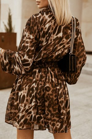 Леопардовое платье с длинным объемным рукавом на пуговицах