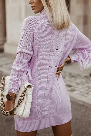 Лиловое вязаное платье-свитер с косами и бахромой