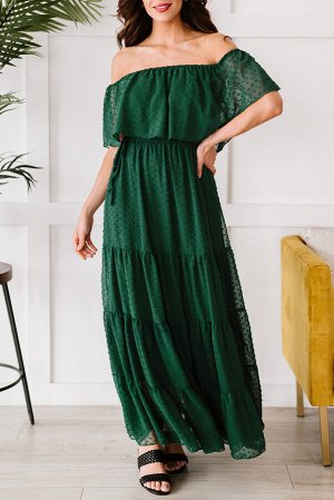 Зеленое платье в горошек с открытыми плечами